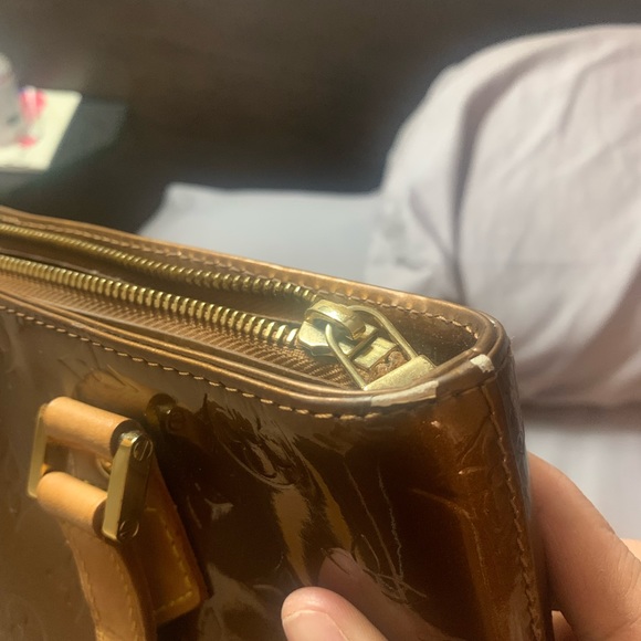 Louis Vuitton vernis bag - Picture 6 of 12